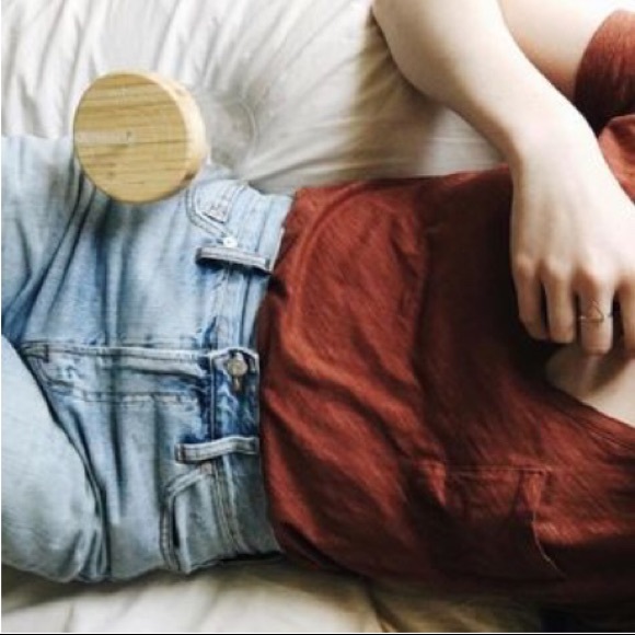 Madewell Tops - Madewell Whisper Cotton V-Neck Pocket Tee